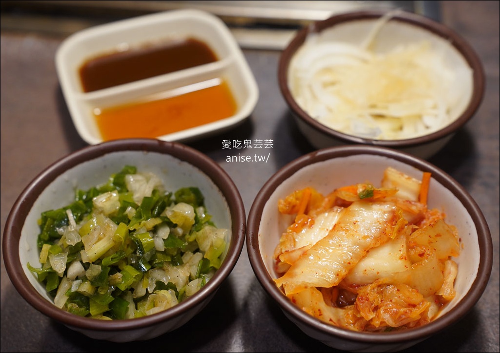 吃爆生蠔、牛舌！ 津炙燒烤，澎湖生蠔、牛舌、牛小排、干貝、鮑魚、天使紅蝦通通吃到飽！