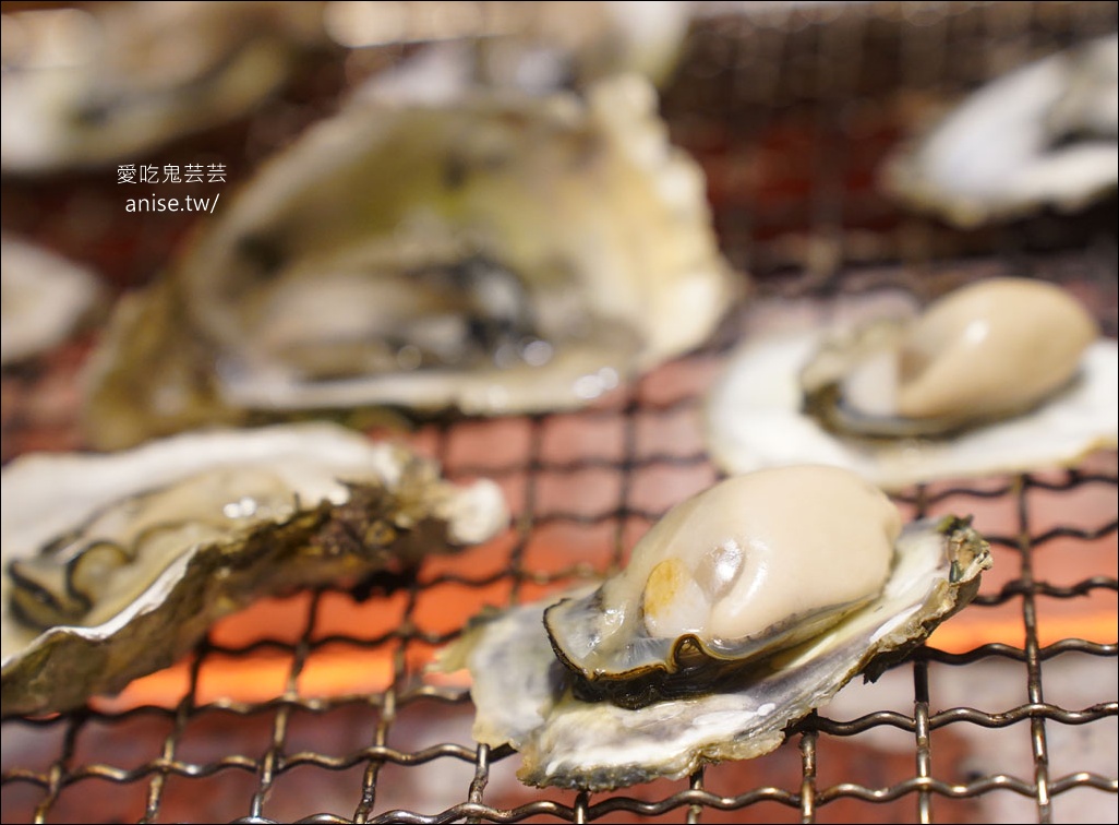 吃爆生蠔、牛舌！ 津炙燒烤，澎湖生蠔、牛舌、牛小排、干貝、鮑魚、天使紅蝦通通吃到飽！