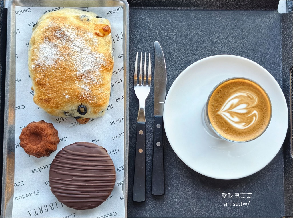 青沙浦海景咖啡 | Liberta，海雲台膠囊列車盡頭，海景第一排烘焙咖啡店