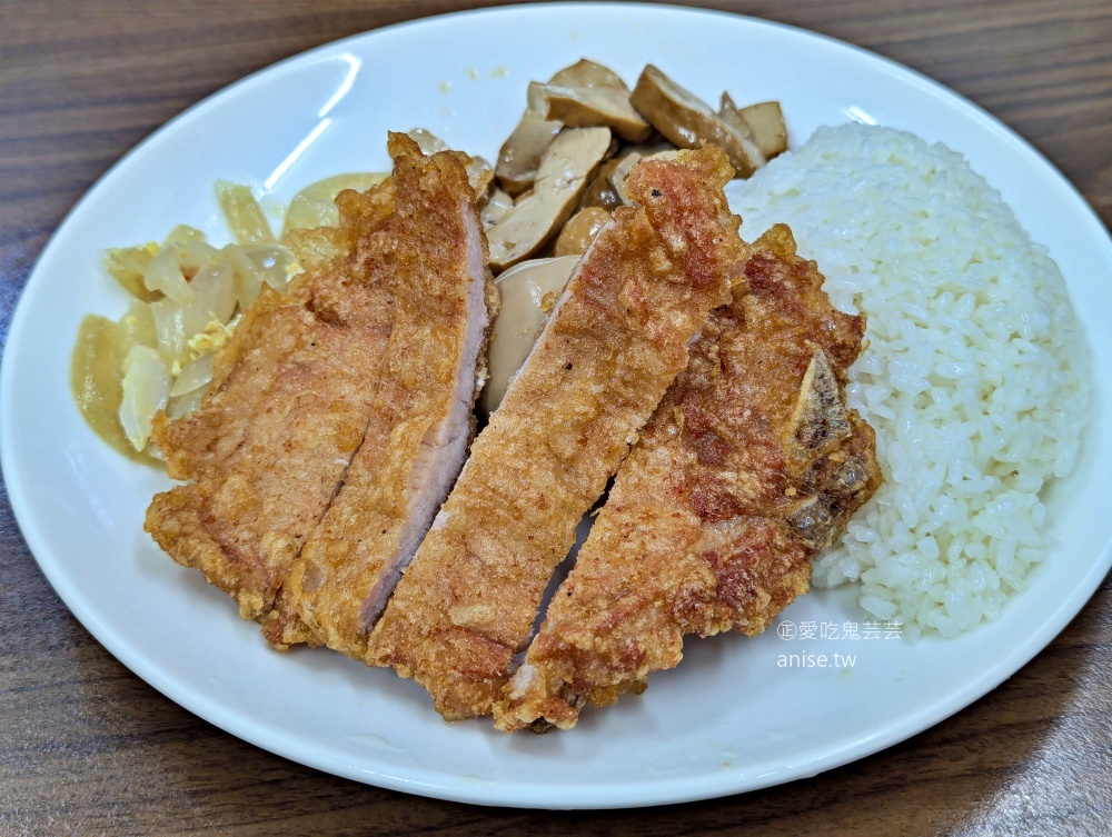 趙東園排骨專賣店，現炸的酥香排骨就是美味，西門町美食(姊姊食記)