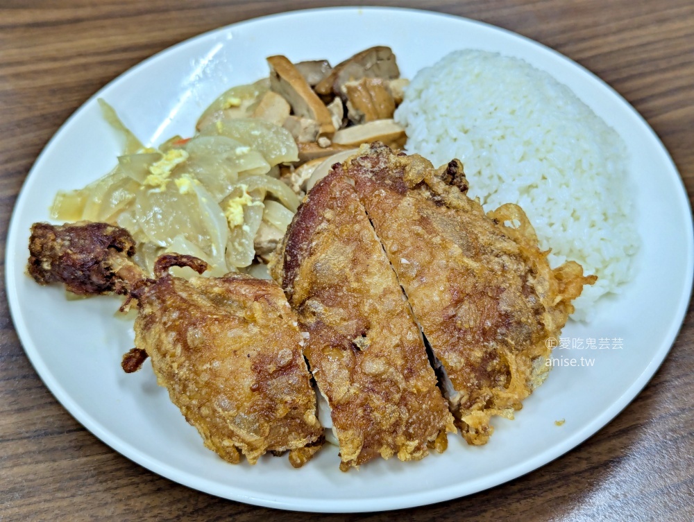 趙東園排骨專賣店，現炸的酥香排骨就是美味，西門町美食(姊姊食記)