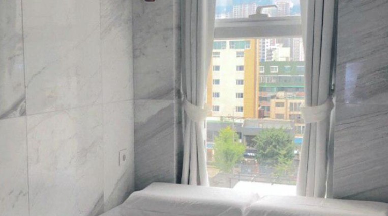 廣安里CP值最高海景住宿 | 廣安里飯店1 (Gwanganli Hotel 1) ，有膠囊房、宿舍房、一般房型