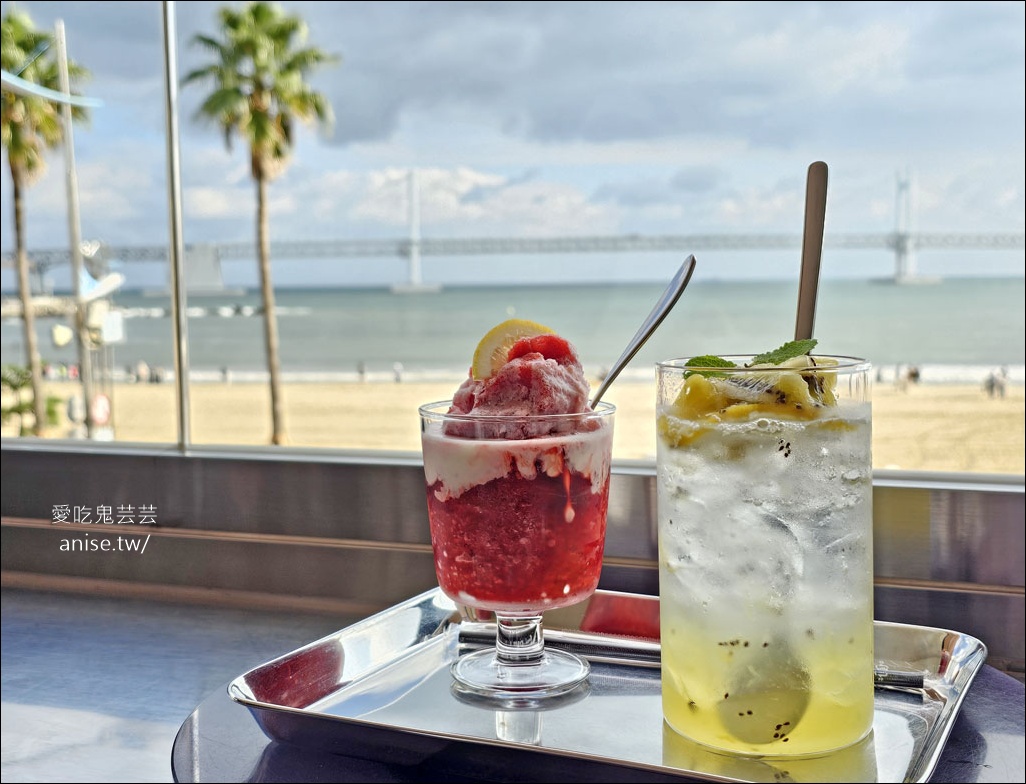 廣安里海景咖啡 | Caffeine Charger，正對廣安沙灘的無敵海景咖啡 @愛吃鬼芸芸