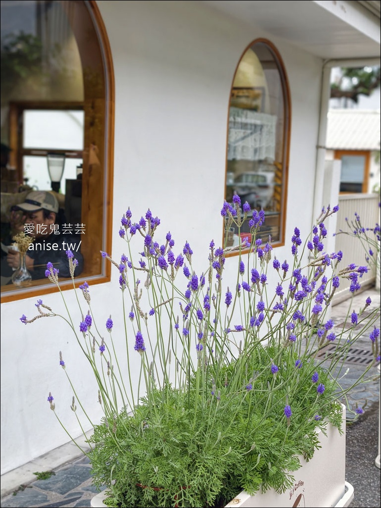 花蓮新城 | Jiji Coffee 吉吉咖啡，老屋活化創意咖啡廳，舒芙蕾好吃！