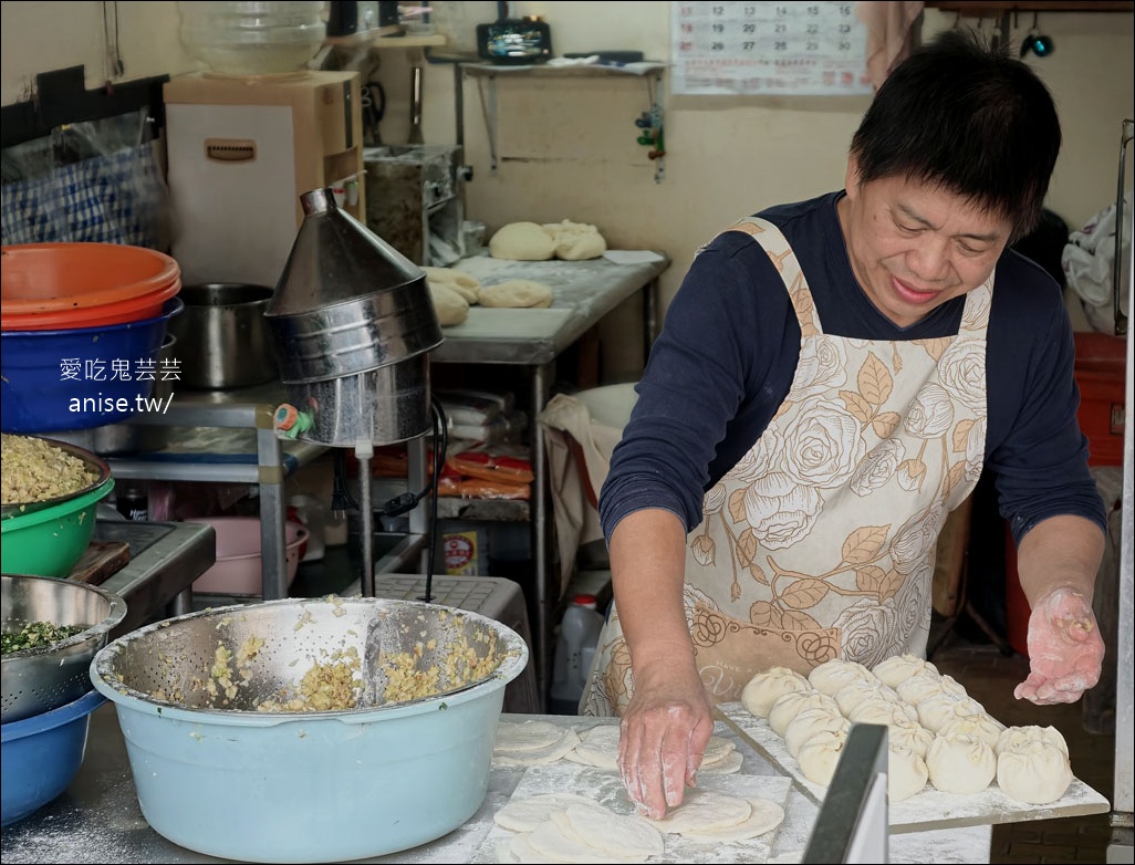 花蓮張家水煎包,挑戰花蓮最貴水煎包 ! 花蓮張家水煎包,挑戰花蓮最貴水煎包 !