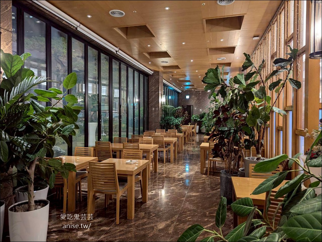 釜山西面住宿 | 阿班飯店，訂房網站評價8.8高分飯店，早餐出頭好多！