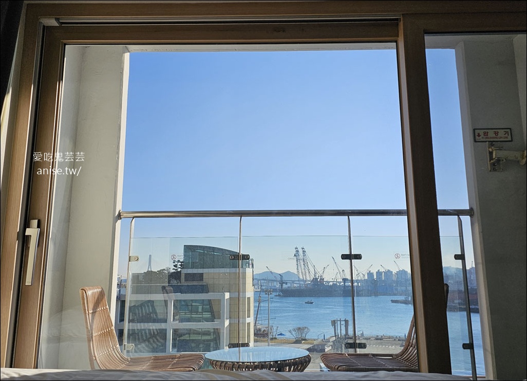 南浦洞住宿 | 釜山連結飯店 Connect Busan Hotel，樂天百貨、地鐵站旁，地理位置絕佳 (有海景哦)