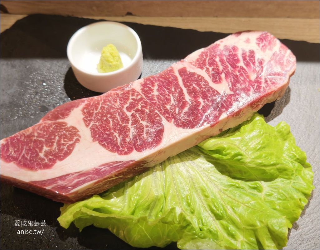 東區烤肉 | 燒酒烤烤豬，想吃韓式小菜就來這裡！都是店家自己做的哦~