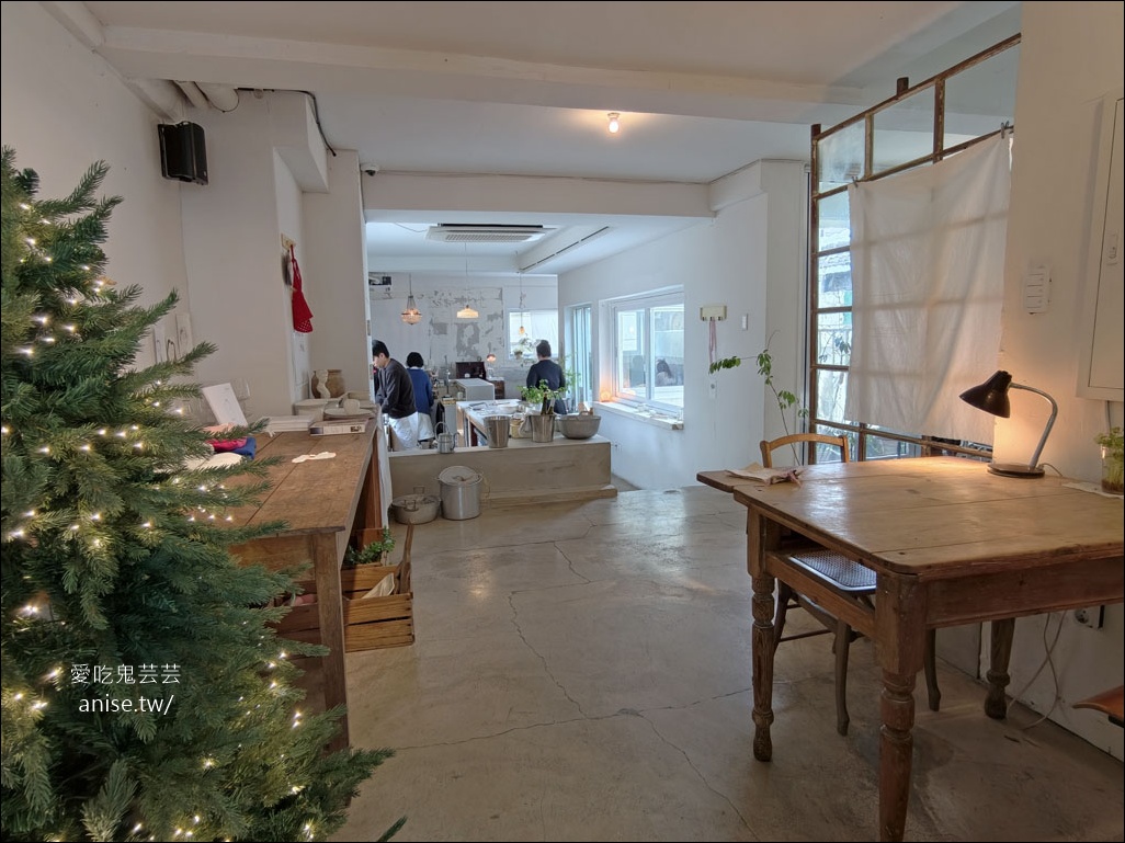 廣安里咖啡廳 | HELMET 헬멧,韓系復古文青風,小清新好好拍 廣安里咖啡廳 | HELMET 헬멧,韓系復古文青風,小清新好好拍