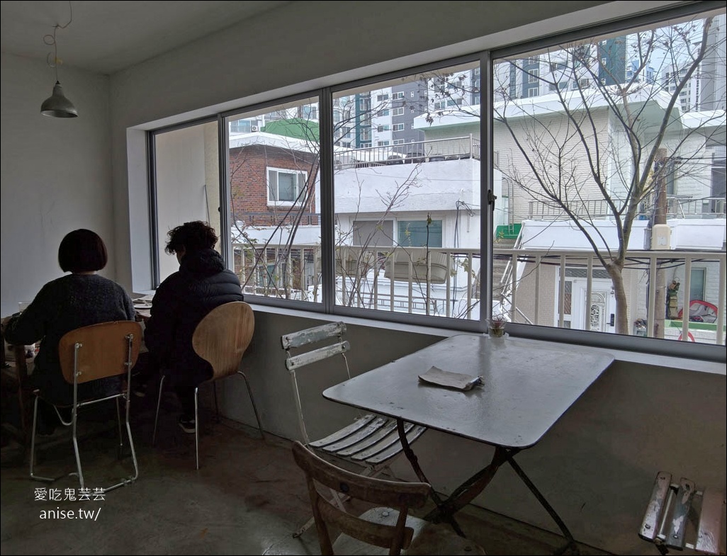 廣安里咖啡廳 | HELMET 헬멧,韓系復古文青風,小清新好好拍 廣安里咖啡廳 | HELMET 헬멧,韓系復古文青風,小清新好好拍