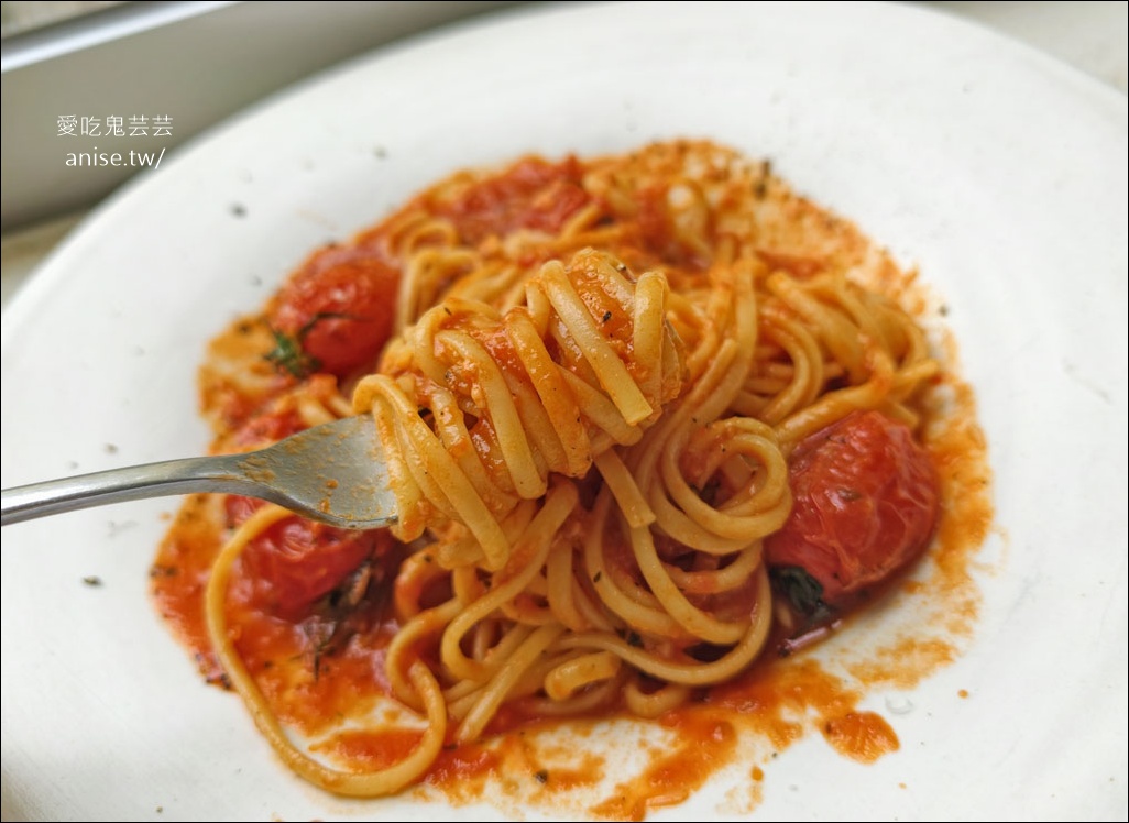 廣安里咖啡廳 | HELMET 헬멧,韓系復古文青風,小清新好好拍 廣安里咖啡廳 | HELMET 헬멧,韓系復古文青風,小清新好好拍