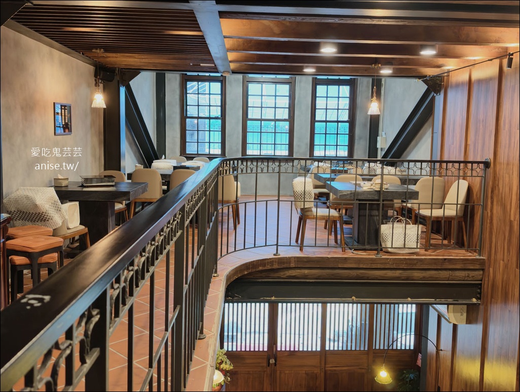 老撈麻辣火鍋2店@ 百年古蹟順天外科醫院 (文末菜單) 老撈麻辣火鍋2店@ 百年古蹟順天外科醫院 (文末菜單)