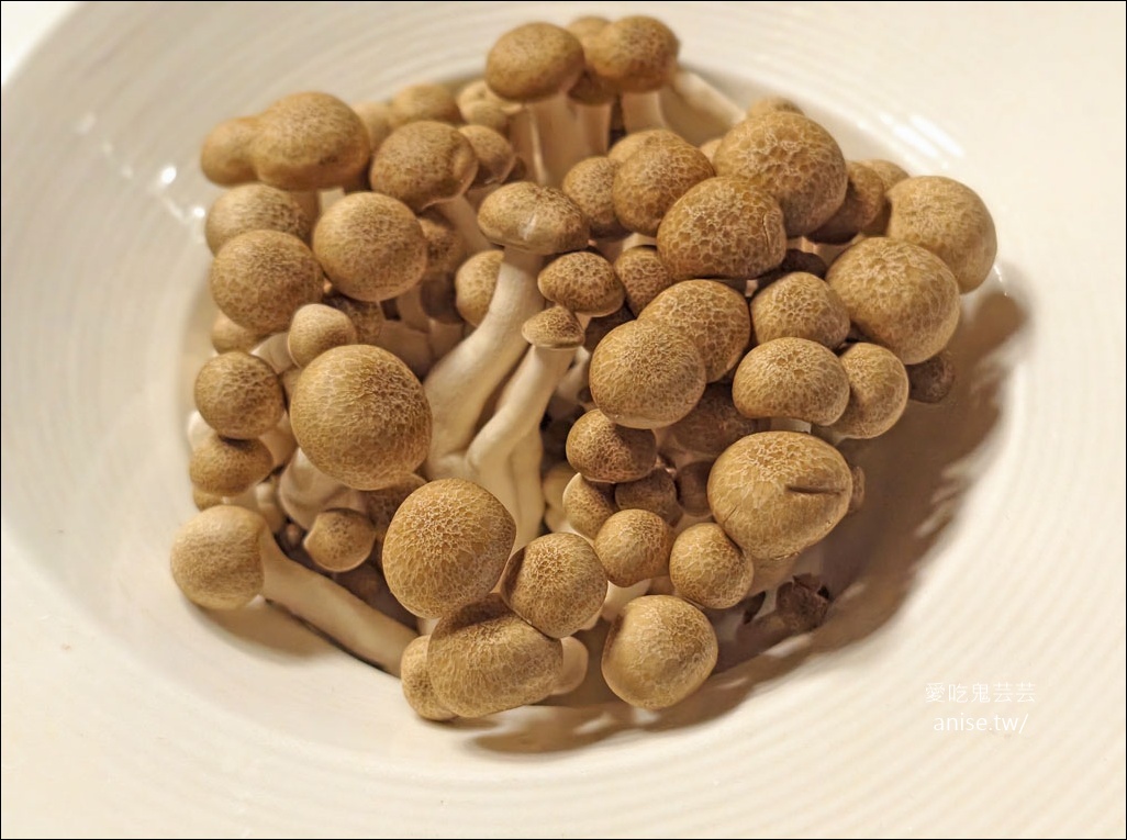 老撈麻辣火鍋2店@ 百年古蹟順天外科醫院 (文末菜單) 老撈麻辣火鍋2店@ 百年古蹟順天外科醫院 (文末菜單)