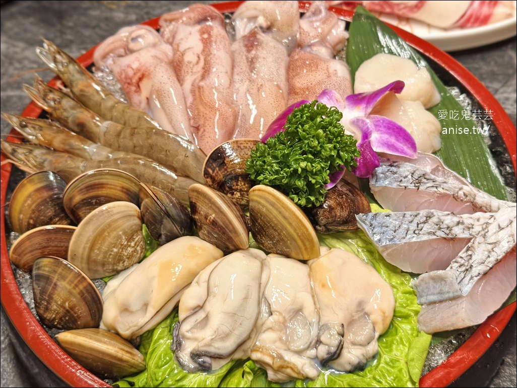 老撈麻辣火鍋2店@ 百年古蹟順天外科醫院 (文末菜單) 老撈麻辣火鍋2店@ 百年古蹟順天外科醫院 (文末菜單)