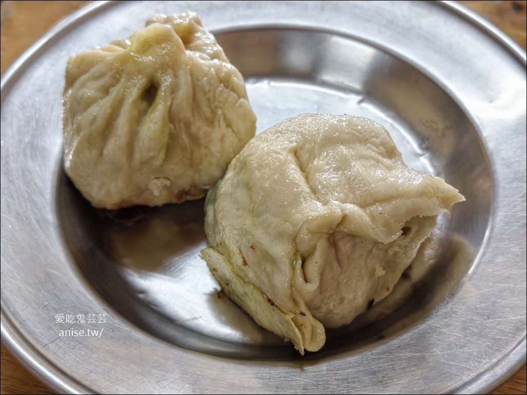 花蓮一元飯店，乾烙韭菜盒平價好吃！