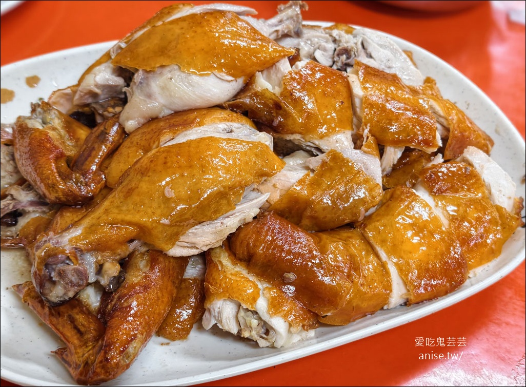 紫南宮美食 | 福伯黃金雞，招牌脆皮黃金雞香脆多汁又可口 @愛吃鬼芸芸