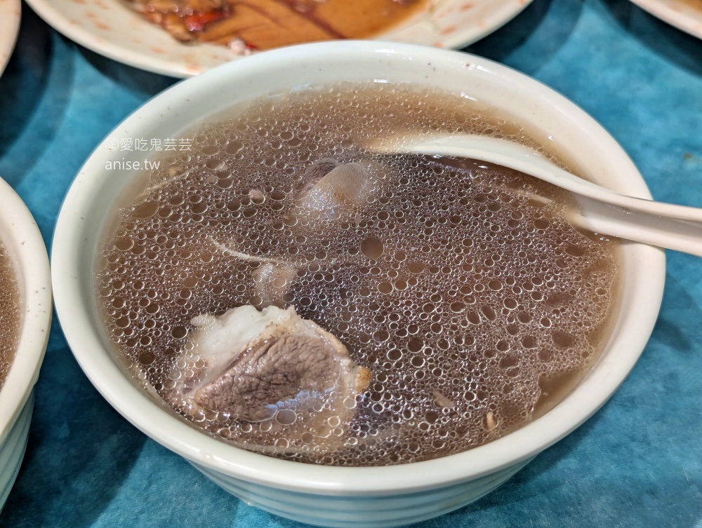 岡山正味羊肉專賣店，各種羊肉熱炒、羊肉湯暖心暖胃(姊姊食記)