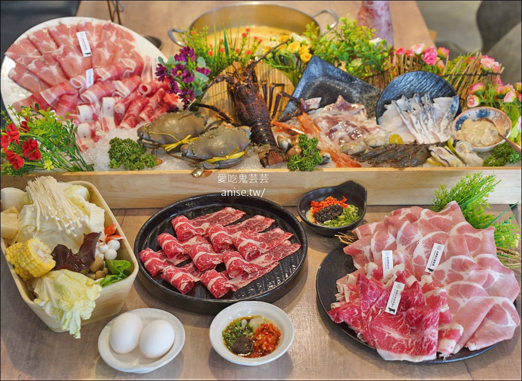 深紅海鮮鍋物,兩個人也可以屠龍!壽星當月加贈超好吃炸雞一隻 深紅海鮮鍋物,兩個人也可以屠龍!壽星當月加贈超好吃炸雞一隻