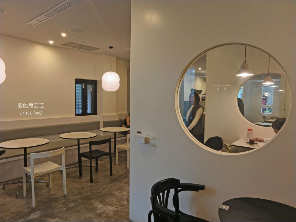 cafe waku，赤峰街線性公園旁可愛的咖啡小店，布丁好好吃！