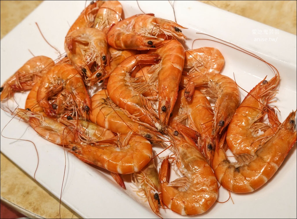 海陸海產店，預約制海鮮熱炒，價格實在好吃不貴