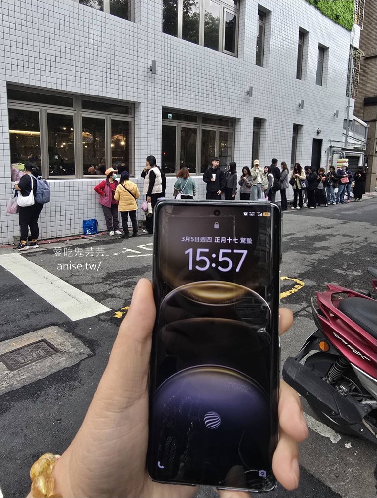 金豬食堂，韓國+台灣最難訂燒肉之一，豬皮必點！