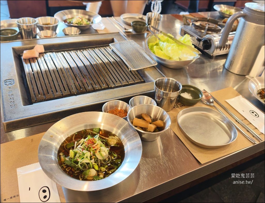金豬食堂，韓國+台灣最難訂燒肉之一，豬皮必點！