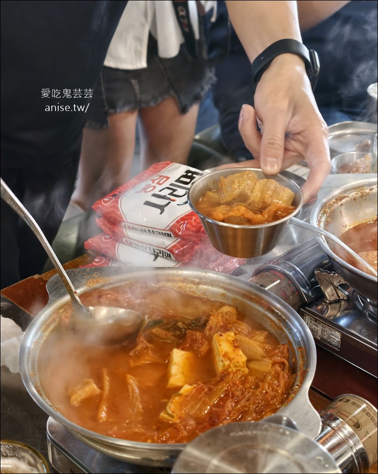 金豬食堂，韓國+台灣最難訂燒肉之一，豬皮必點！