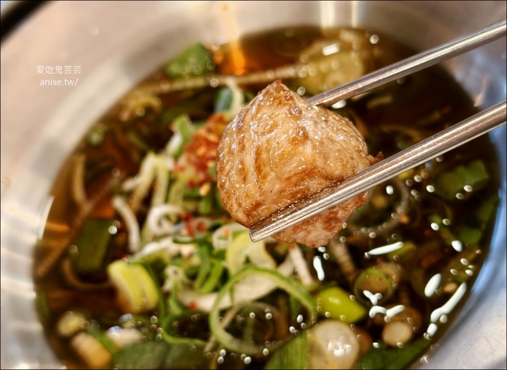 金豬食堂，韓國+台灣最難訂燒肉之一，豬皮必點！