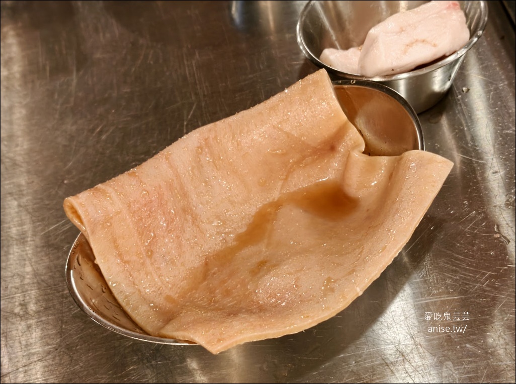 金豬食堂，韓國+台灣最難訂燒肉之一，豬皮必點！