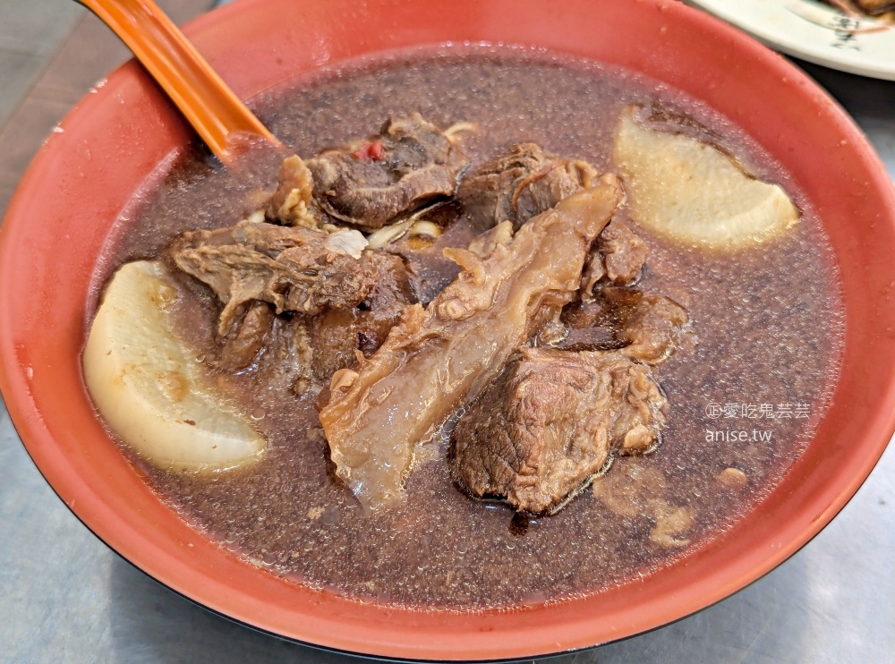 58牛肉麵,招牌牛小排麵、滷味小菜便宜大碗,新店安坑美食(姊姊食記) 58牛肉麵,招牌牛小排麵、滷味小菜便宜大碗,新店安坑美食(姊姊食記)