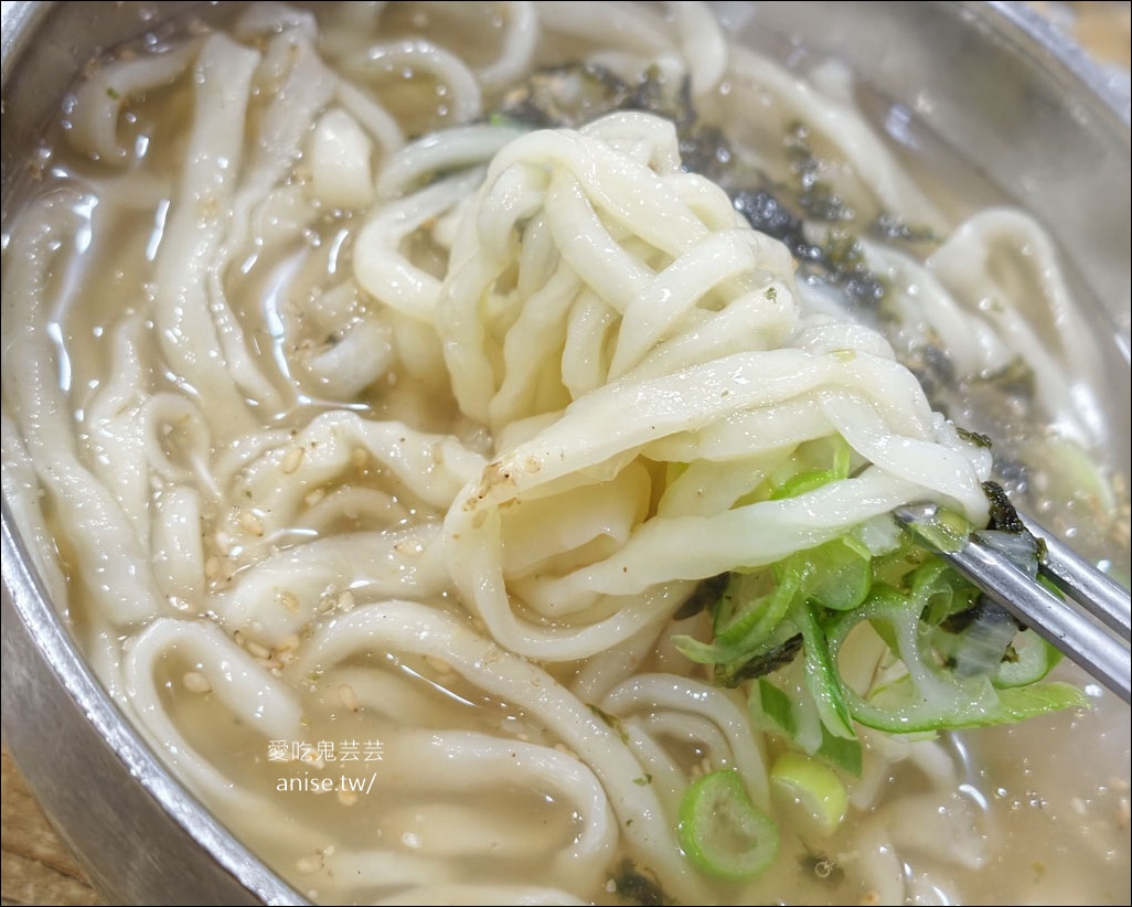 釜山西面站美食 | 英子麵店(手工刀切麵)，滿滿都是韓國爺爺奶奶的在地手工麵店