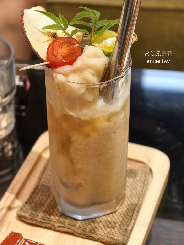 台北車站 | 拾柒Café(天成飯店17樓)，不限時、舒適好聊天