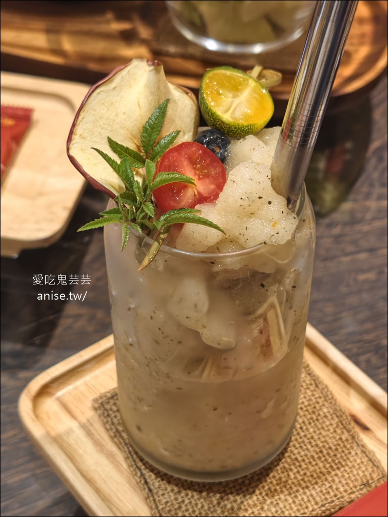 台北車站 | 拾柒Café(天成飯店17樓)，不限時、舒適好聊天