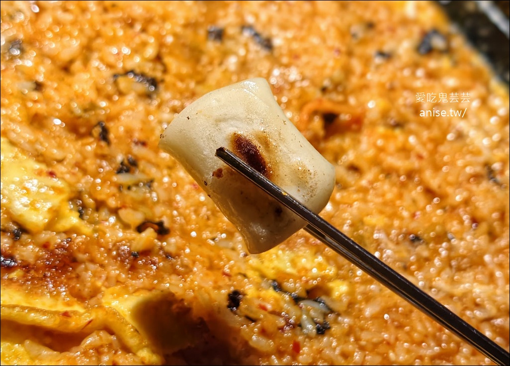 83獬豸烤肉 (廣安店)，人氣爆棚但是吃不懂