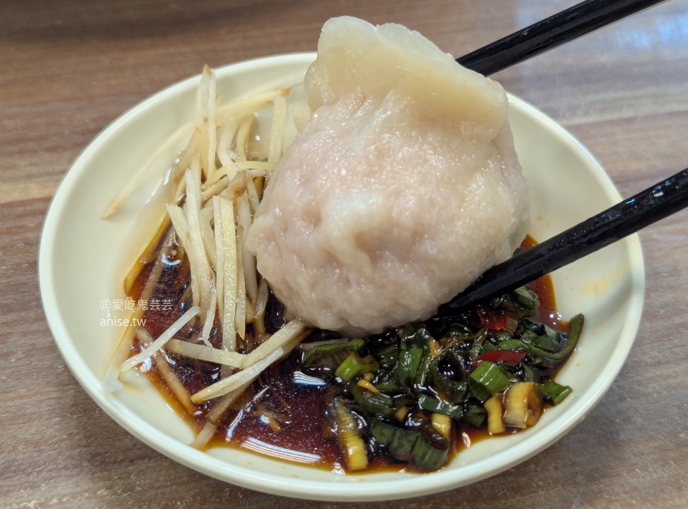 蓮記麵食館、牛肉捲餅料好實在很滿足，捷運板橋站美食(姊姊食記)