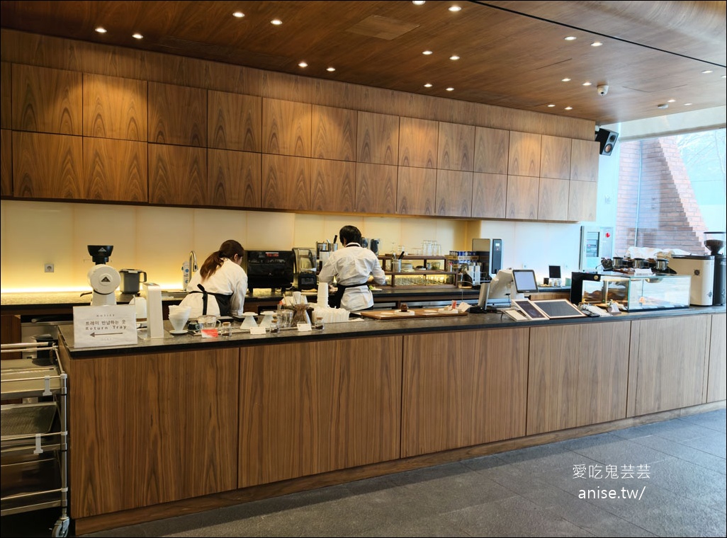 南浦洞咖啡廳 |  聯涇齋Yeon-Kyung-Jae (V.D.C coffee)，韓國元素特色咖啡廳 @愛吃鬼芸芸