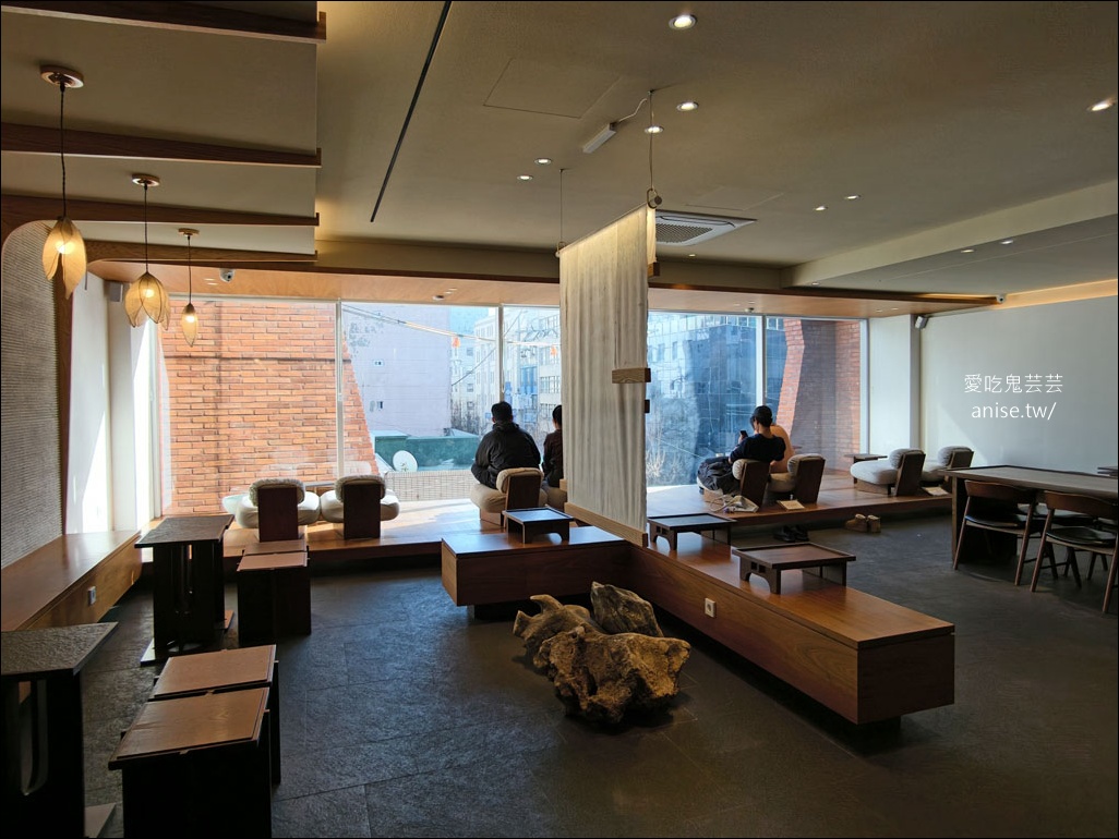 南浦洞咖啡廳 | 聯涇齋Yeon-Kyung-Jae (V.D.C coffee),韓國元素特色咖啡廳 @愛吃鬼芸芸 南浦洞咖啡廳 | 聯涇齋Yeon-Kyung-Jae (V.D.C coffee),韓國元素特色咖啡廳 @愛吃鬼芸芸