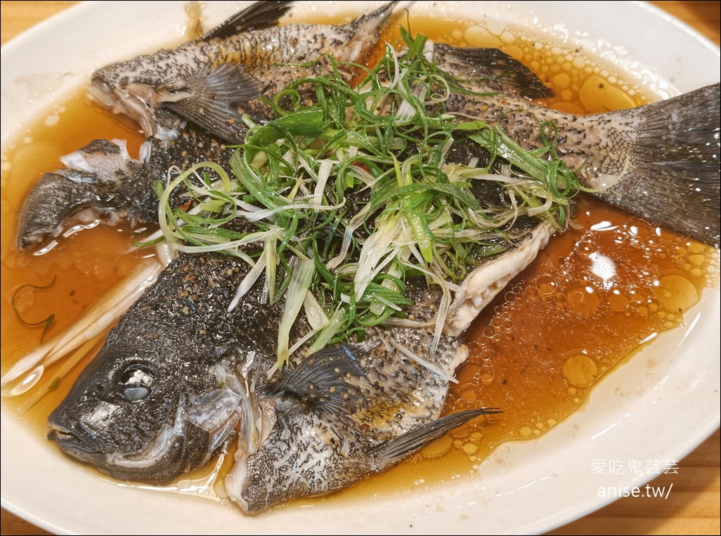 吃飯看海，擁有美麗海景的新鮮可口海鮮餐廳 @愛吃鬼芸芸