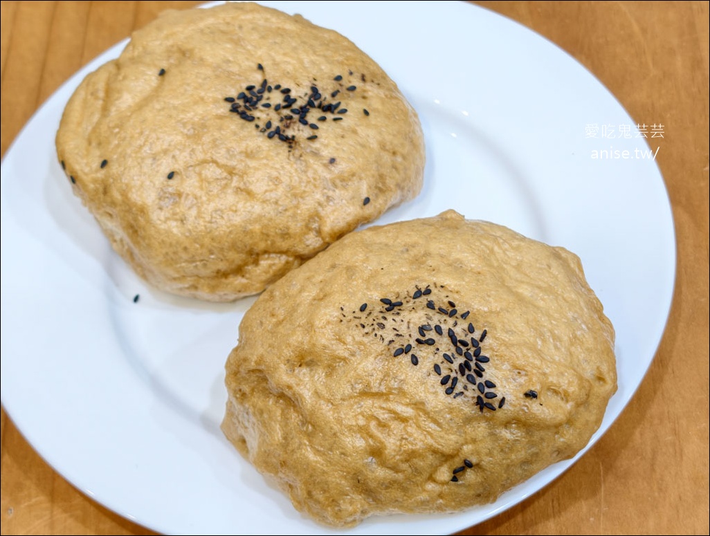 宋太太醜饅頭，彈牙QQ口感讚，大顆好吃又便宜 @愛吃鬼芸芸