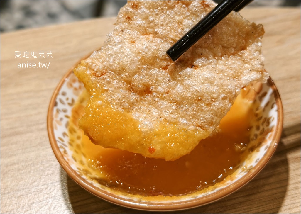 越好吃越南料理，清爽不油膩又可口，夏天就是要吃這一味！信義區A11、東區SOGO都有哦😋 @愛吃鬼芸芸