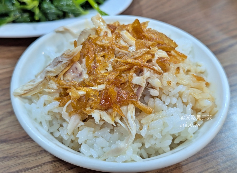 十二橋麵食館，菜色豐富會讓人選擇困難的基隆在地美食(姊姊食記) @愛吃鬼芸芸