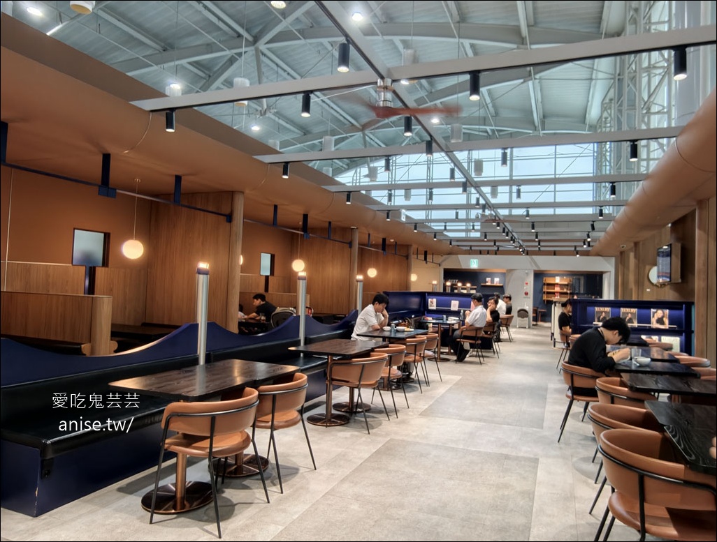 釜山金海機場貴賓室-SKY HUB LOUNGE，韓式拌飯、泡麵機、韓式小菜都好吃！ @愛吃鬼芸芸