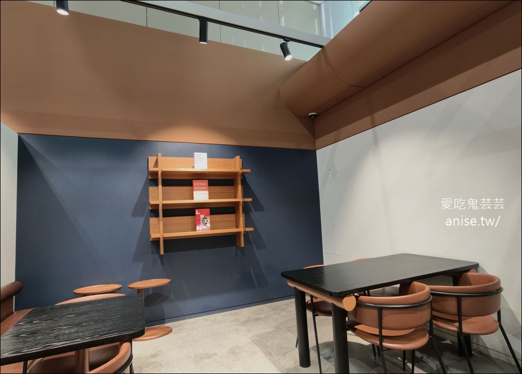釜山金海機場貴賓室-SKY HUB LOUNGE，韓式拌飯、泡麵機、韓式小菜都好吃！ @愛吃鬼芸芸