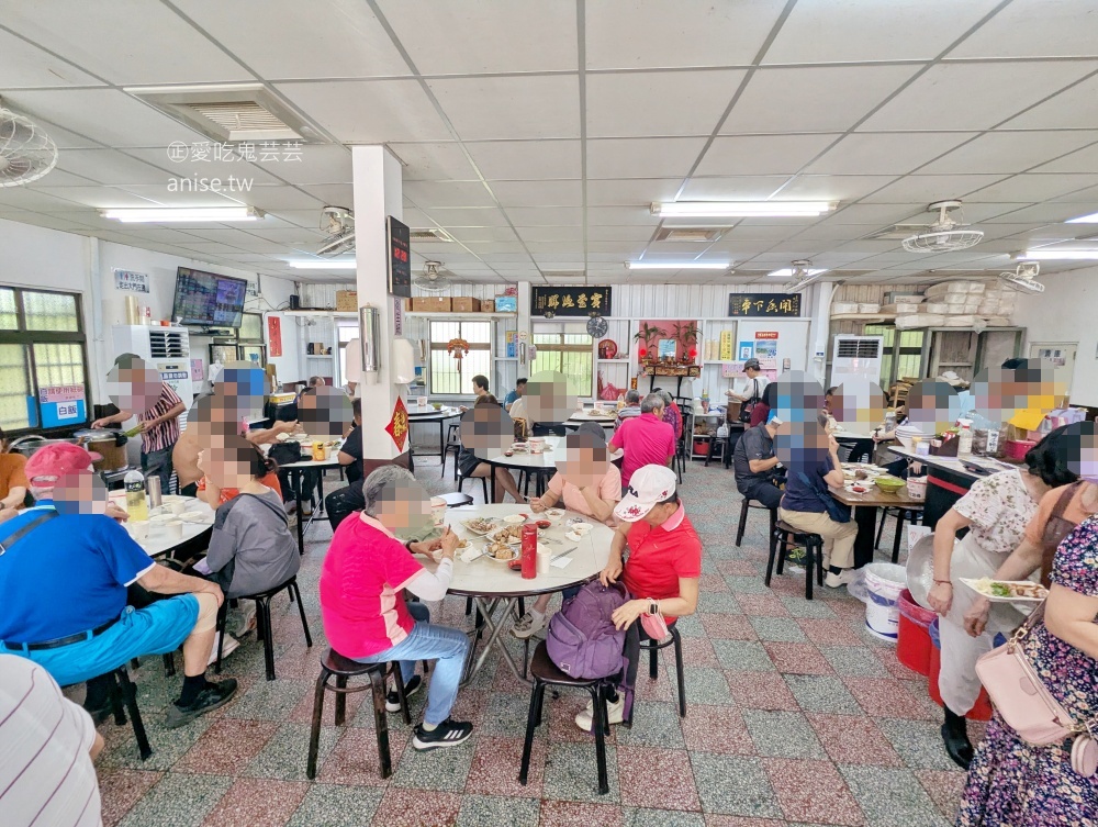 坪林美食推薦｜梅春公路飯店：北宜公路隱藏版熱炒，便宜大碗、蔬菜爆量超滿足！(姊姊食記) @愛吃鬼芸芸