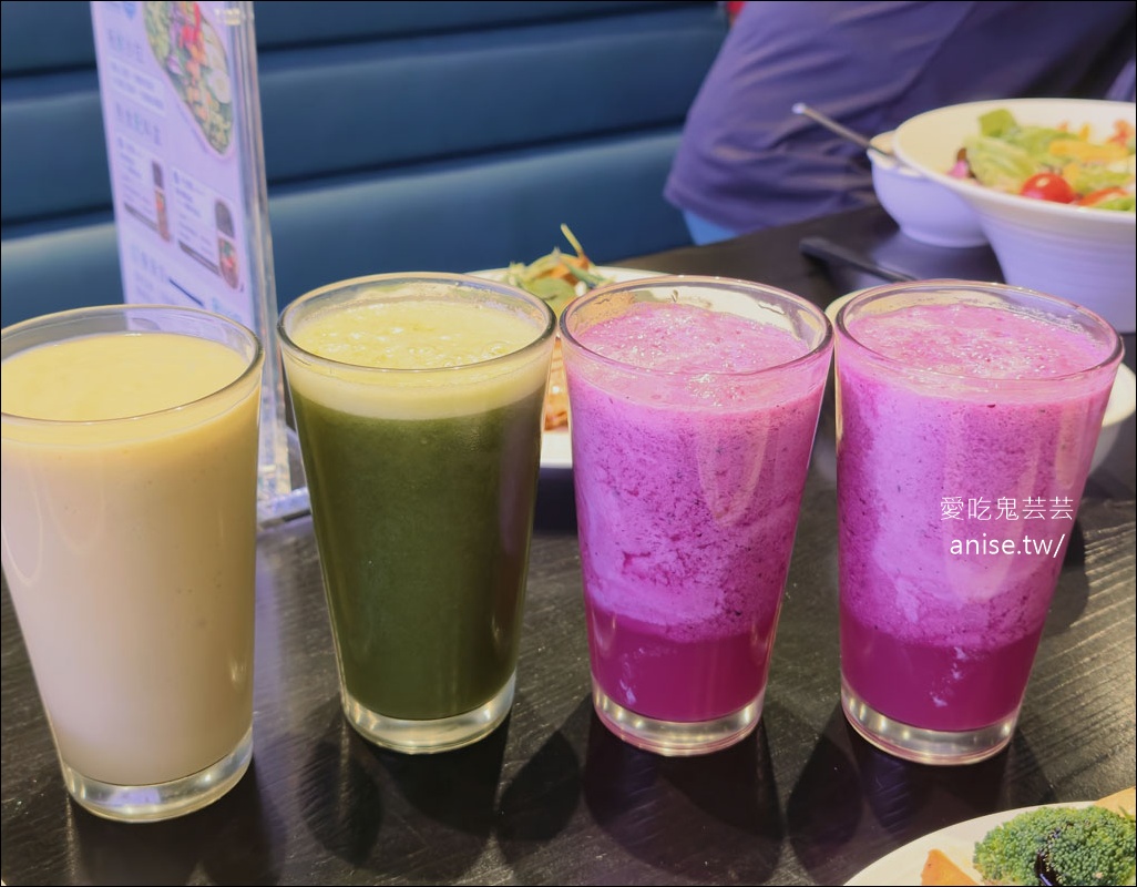 源鮮智慧農場 iPaleo 私廚，超新鮮大份量生菜碗當前菜，附餐飲料還是綠拿鐵，超健康超飽足！(寵物友善) @愛吃鬼芸芸