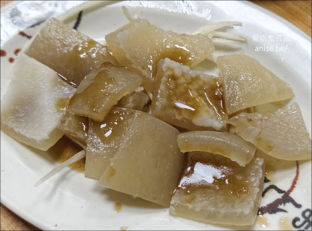 楊切仔麵，黑白切大碗滿意，厚切肉肉超過癮！(桃園晚餐、宵夜場推薦) @愛吃鬼芸芸