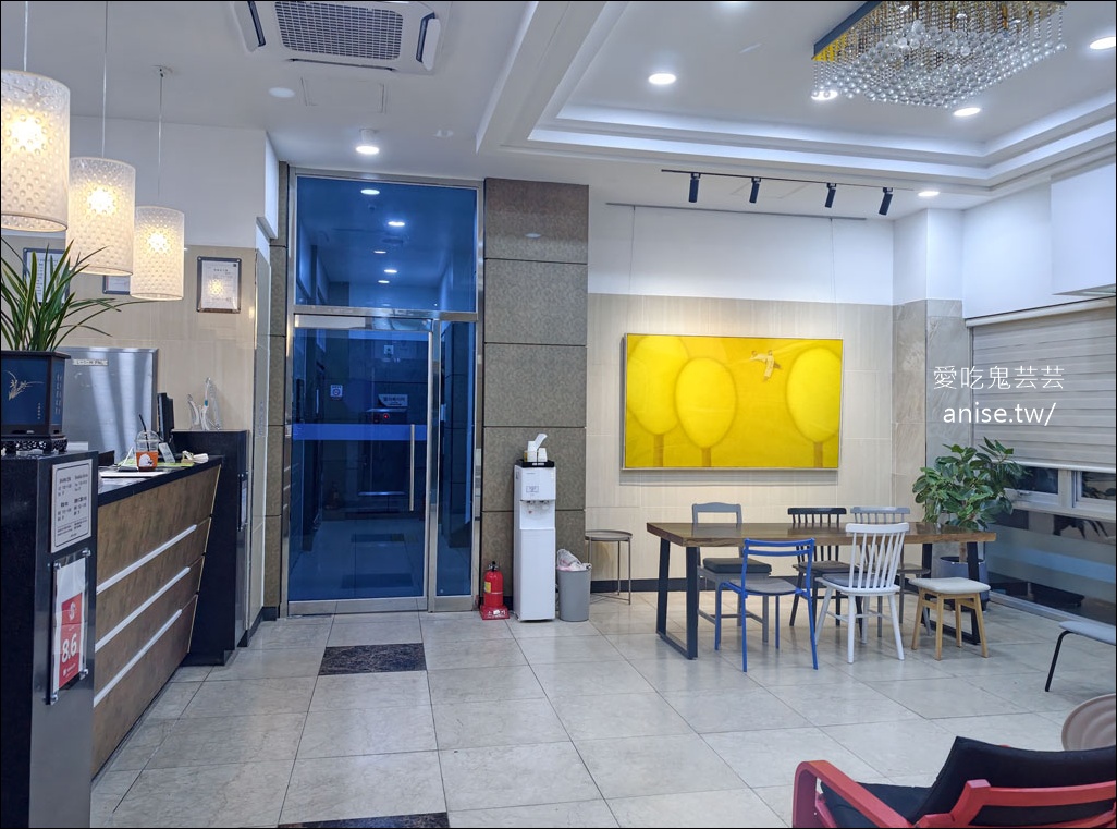 南浦洞住宿 | 諾亞飯店 HOTEL NOAH，房間大、有海景，近BIFF廣場、扎嘎其市場站 (含早餐) @愛吃鬼芸芸