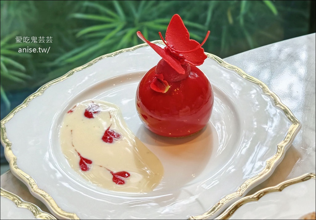 台中貴婦下午茶 | 臺中勤美洲際酒店 葉與藤，《夏艷・果藝之境》雙人下午茶 超推！(文末菜單) @愛吃鬼芸芸