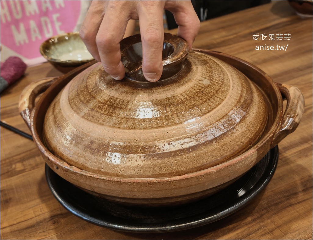 小六食堂 | 2026父親節大餐前奏，海膽、黑鮪魚大餐，超新鮮好吃又划算！(寵物友善) @愛吃鬼芸芸