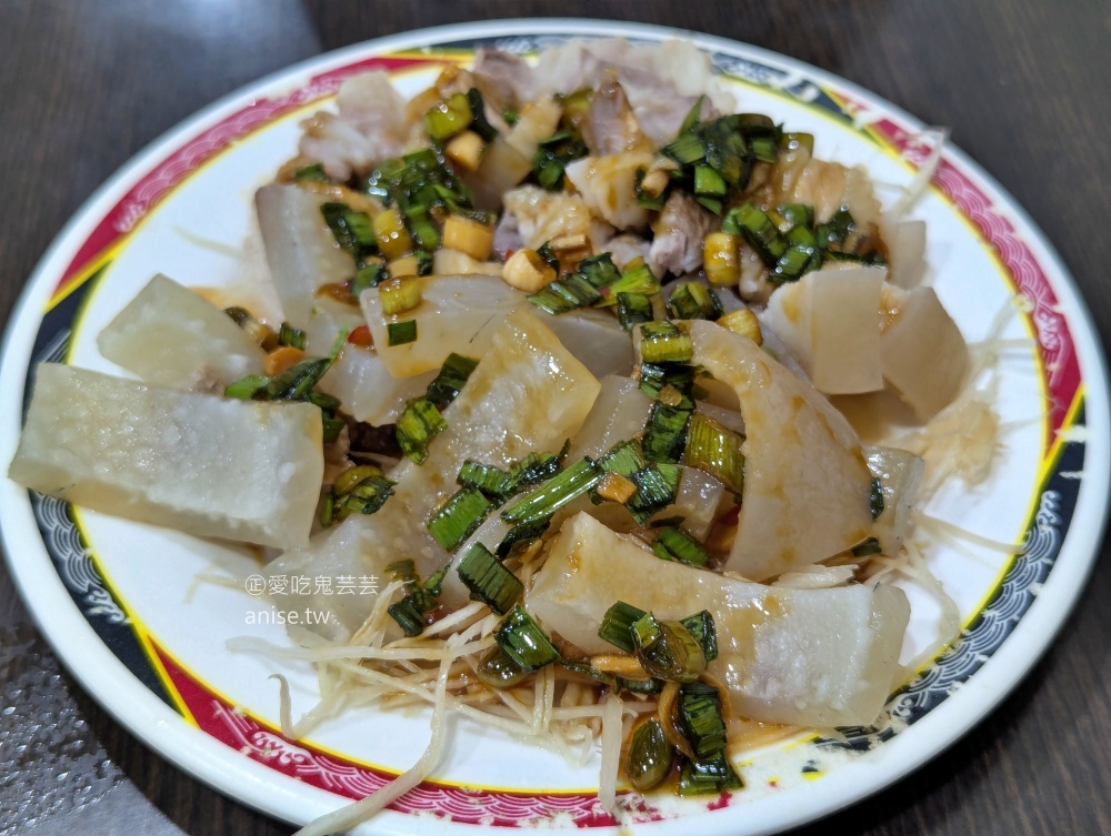 板橋懷德街米苔目(鐵皮屋麵攤)，音樂公園旁的在地排隊美食(姊姊食記) @愛吃鬼芸芸